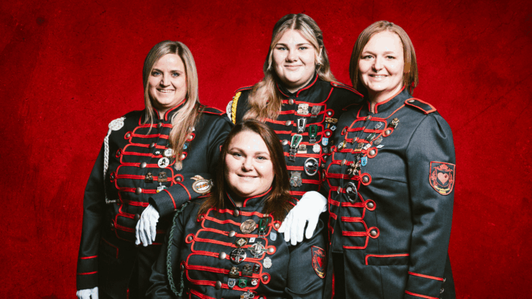 Die Herzdamen feiern ihre neue Schützenkönigin